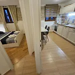Adria Pearl Appartments Daire Vrsar