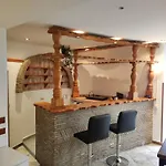 Adria Pearl Appartments Daire