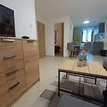 Adria Pearl Appartments *