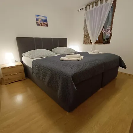 Adria Pearl Appartments