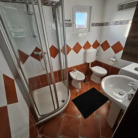 Adria Pearl Appartments * ורסאר