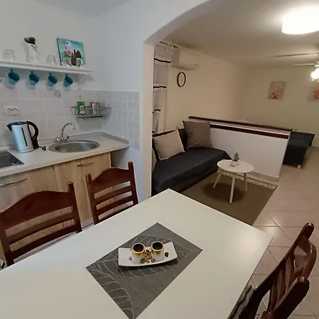 Adria Pearl Appartments Vrsar