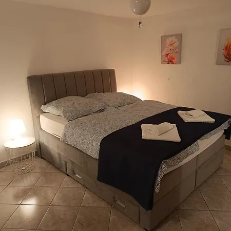 Adria Pearl Appartments *